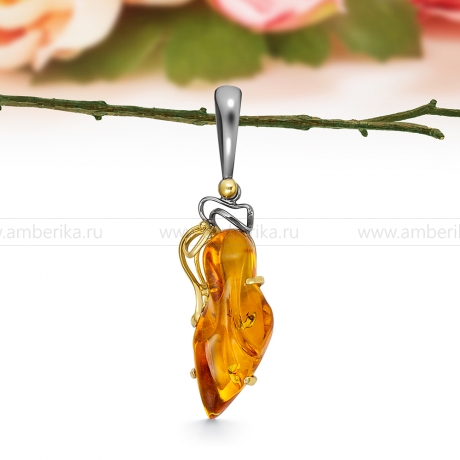 Кулон из серебра 925 пробы с коньячным природным балтийским янтарем