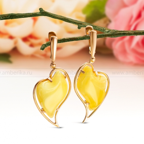 Серьги из серебра, украшенные лимонным природным янтарем