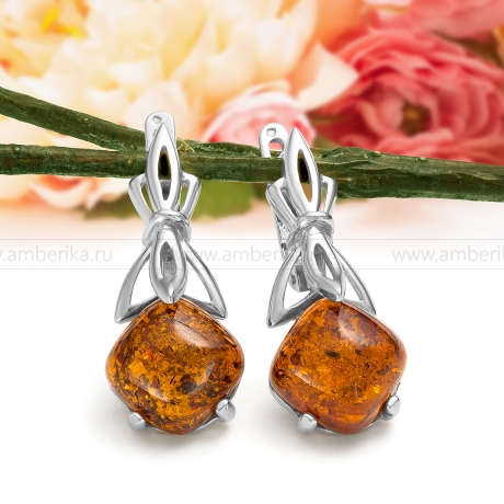 Серьги из серебра с природным балтийским янтарем