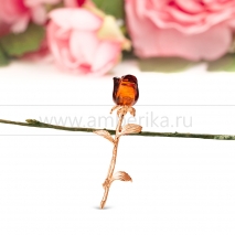 Брошь "Роза" из серебра с природным балтийским янтарем 