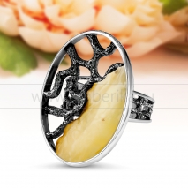 Кольцо "Модерн" из серебра 925 пробы с лимонным балтийским янтарем 