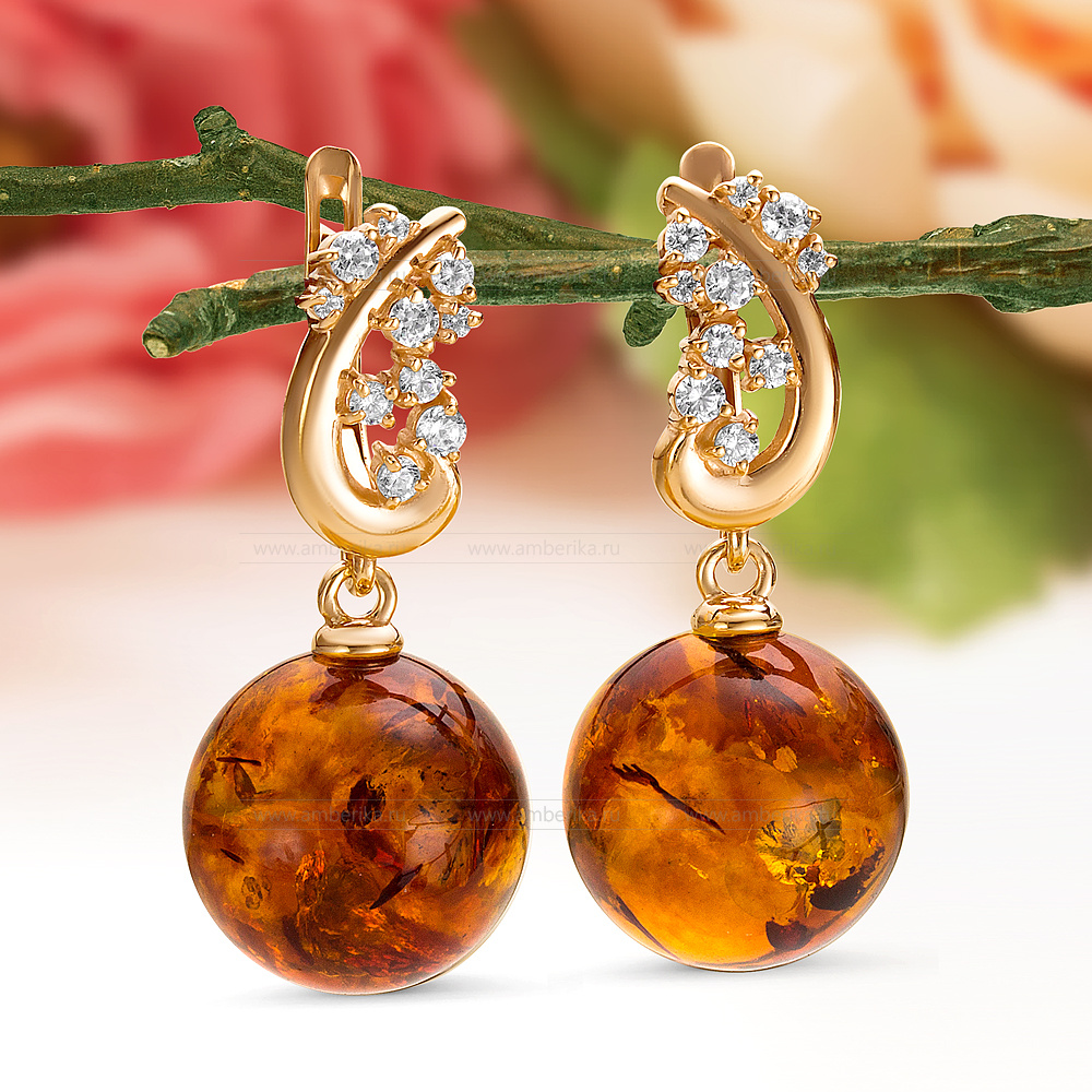 Серьги из серебра 925 пробы, украшенные коньячным янтарем, артикул 11430