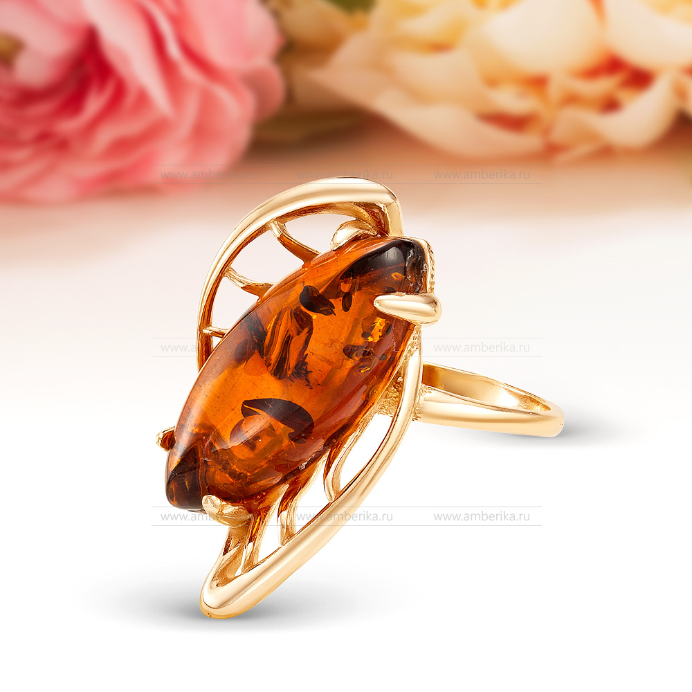 Кольцо из серебра 925 пробы с коньячным балтийским янтарем, артикул 10898
