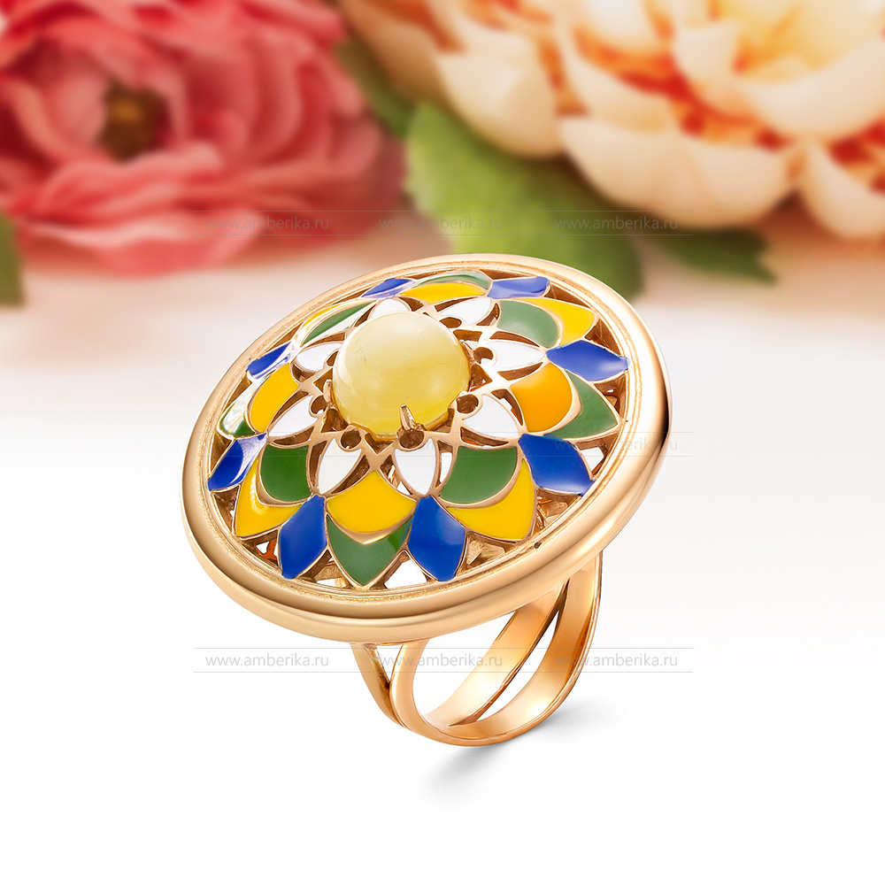 Кольцо из серебра 925 пробы, украшенное лимонным балтийским янтарем, артикул 12555