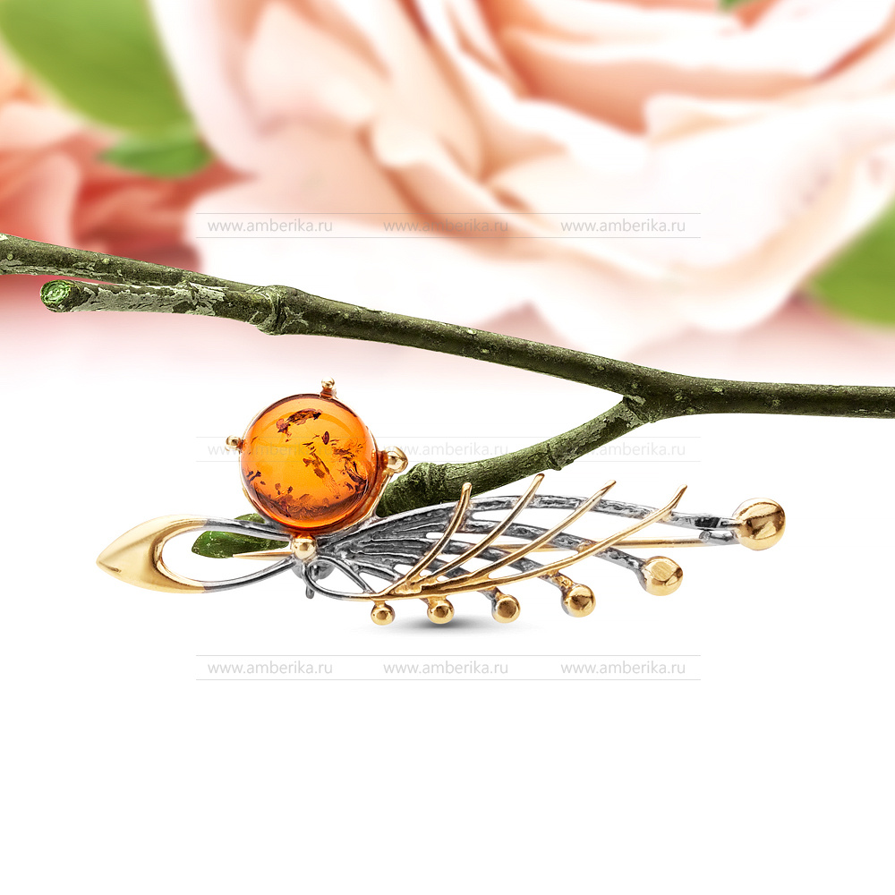 Брошь из серебра 925 пробы с коньячным природным балтийским янтарем, артикул 11972