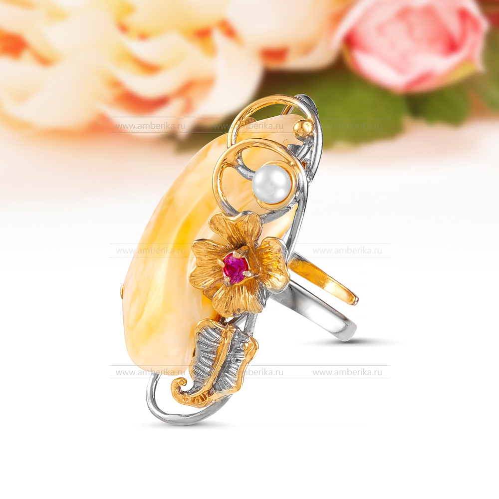 Кольцо из серебра 925 пробы с лимонным балтийским янтарем, артикул 11561