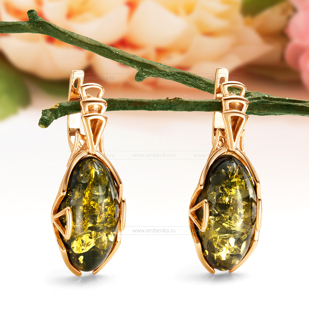 Серьги из серебра 925 пробы, украшенные зеленым природным янтарем, артикул 11746