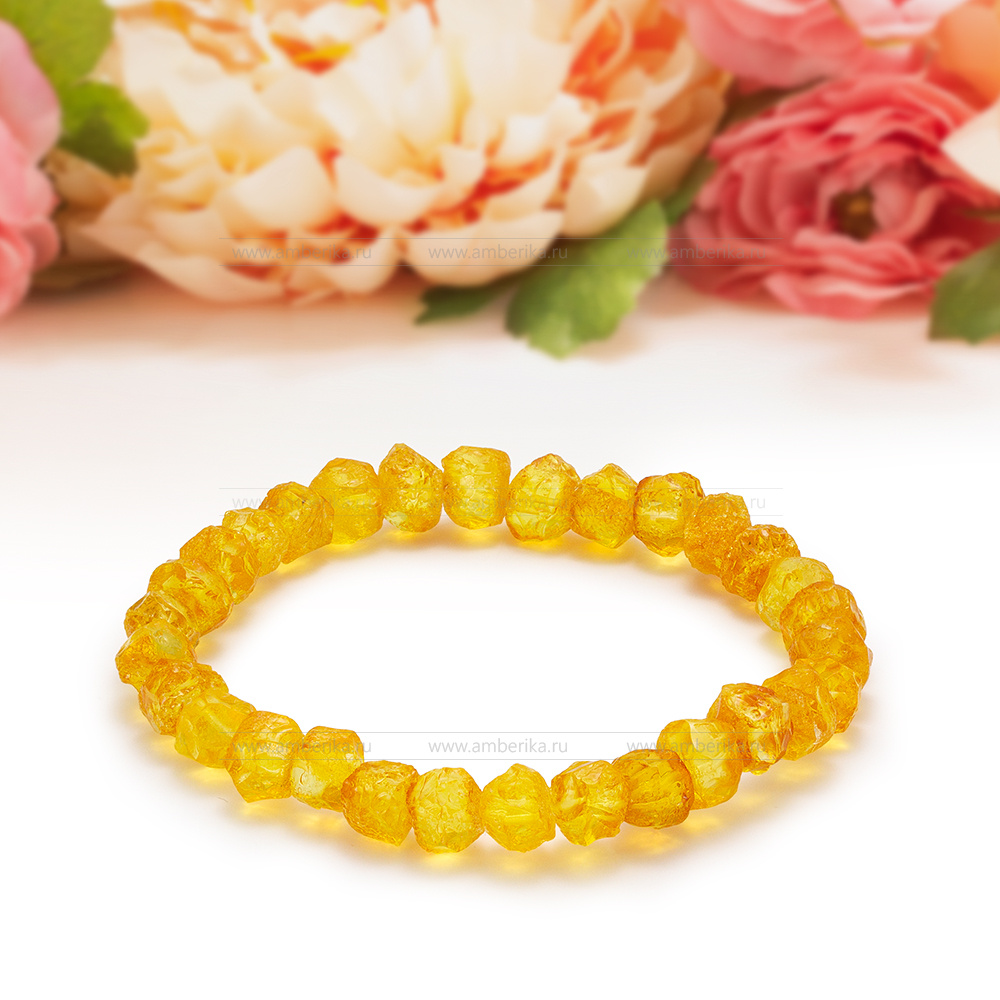 Браслет классический из золотистого природного Балтийского янтаря, артикул 2078
