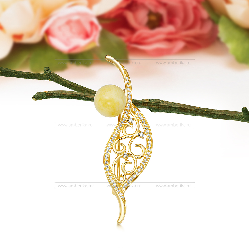 Брошь из серебра 925 пробы с лимонным природным балтийским янтарем, артикул 10938