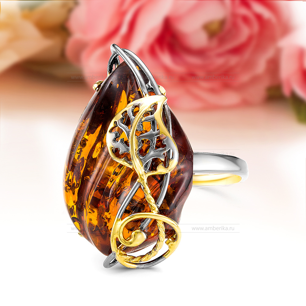 Кольцо "Осень" из серебра 925 пробы с коньячным балтийским янтарем, артикул 11076