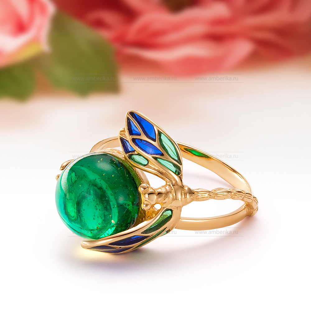 Кольцо из серебра 925 пробы с зеленым природным балтийским янтарем, артикул 12562