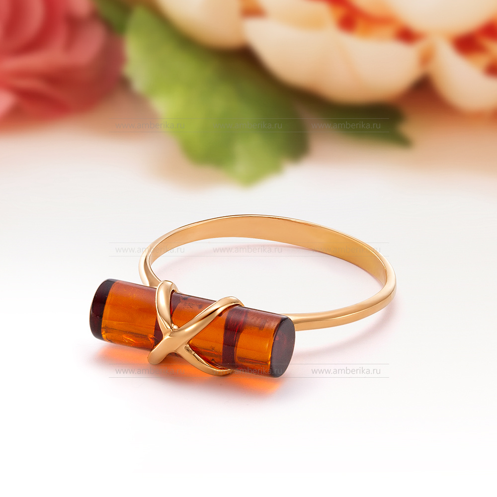 Кольцо из серебра 925 пробы с коньячным природным балтийским янтарем, артикул 12612