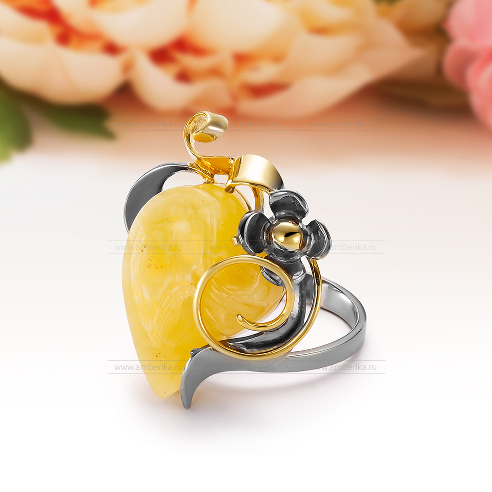 Кольцо из серебра 925 пробы с лимонным природным балтийским янтарем, артикул 12633