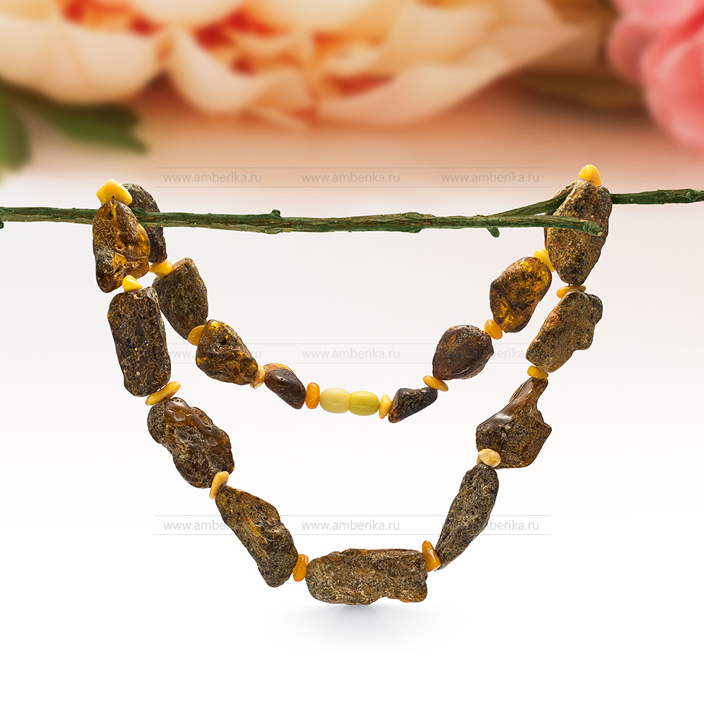 Ожерелье из балтийского природного янтаря цвета "микс", артикул 2150