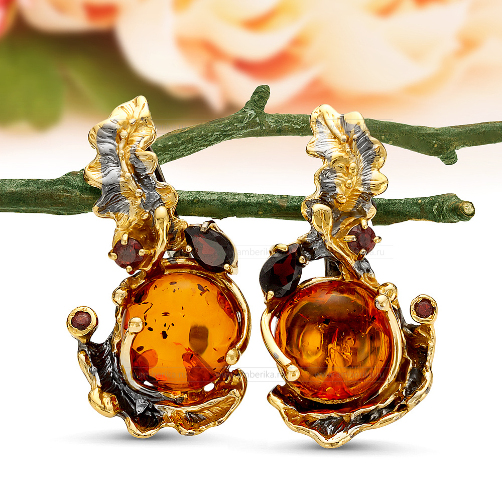 Серьги из серебра 925 пробы с коньячным балтийским янтарем, артикул 12141