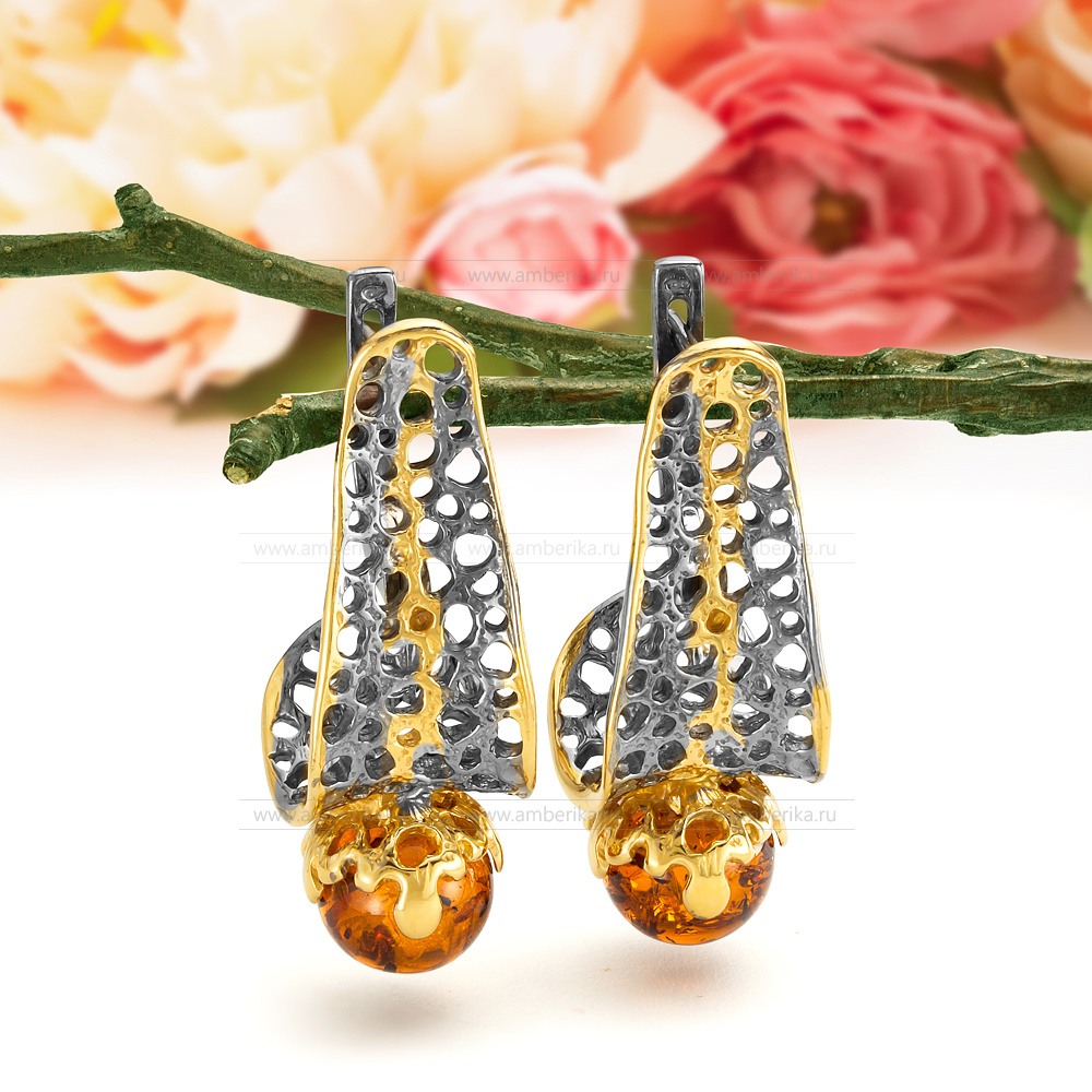 Серьги "Екатерина" из серебра 925 пробы, украшенные коньячным янтарем, артикул 11717