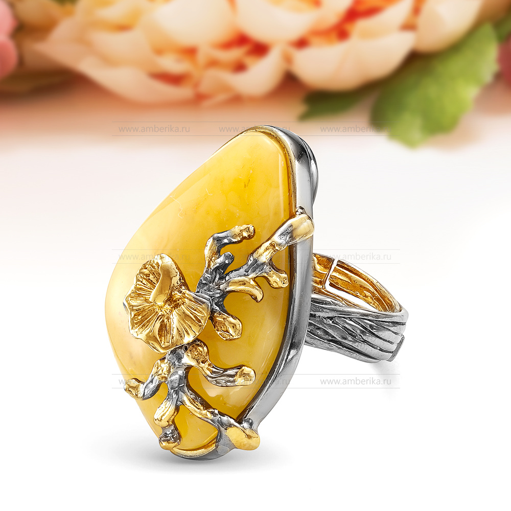 Кольцо из серебра 925 пробы с лимонным балтийским янтарем, артикул 1942
