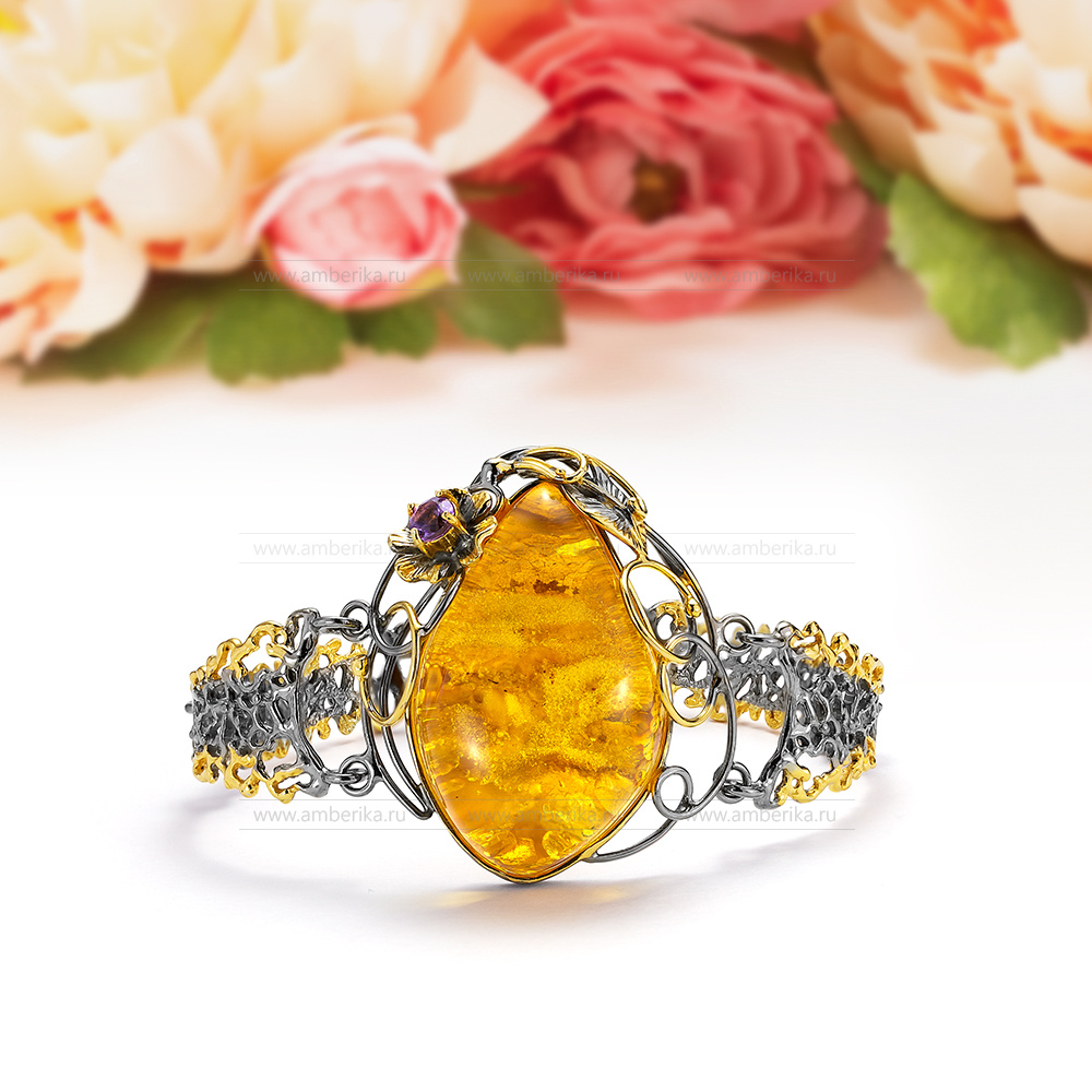 Браслет из серебра 925 пробы с золотистым Балтийским янтарем, артикул 10937