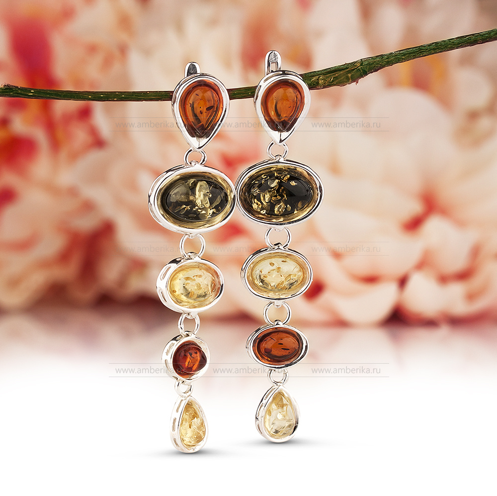 Серьги из серебра 925 пробы, украшенные балтийским янтарем "микс", артикул 2216