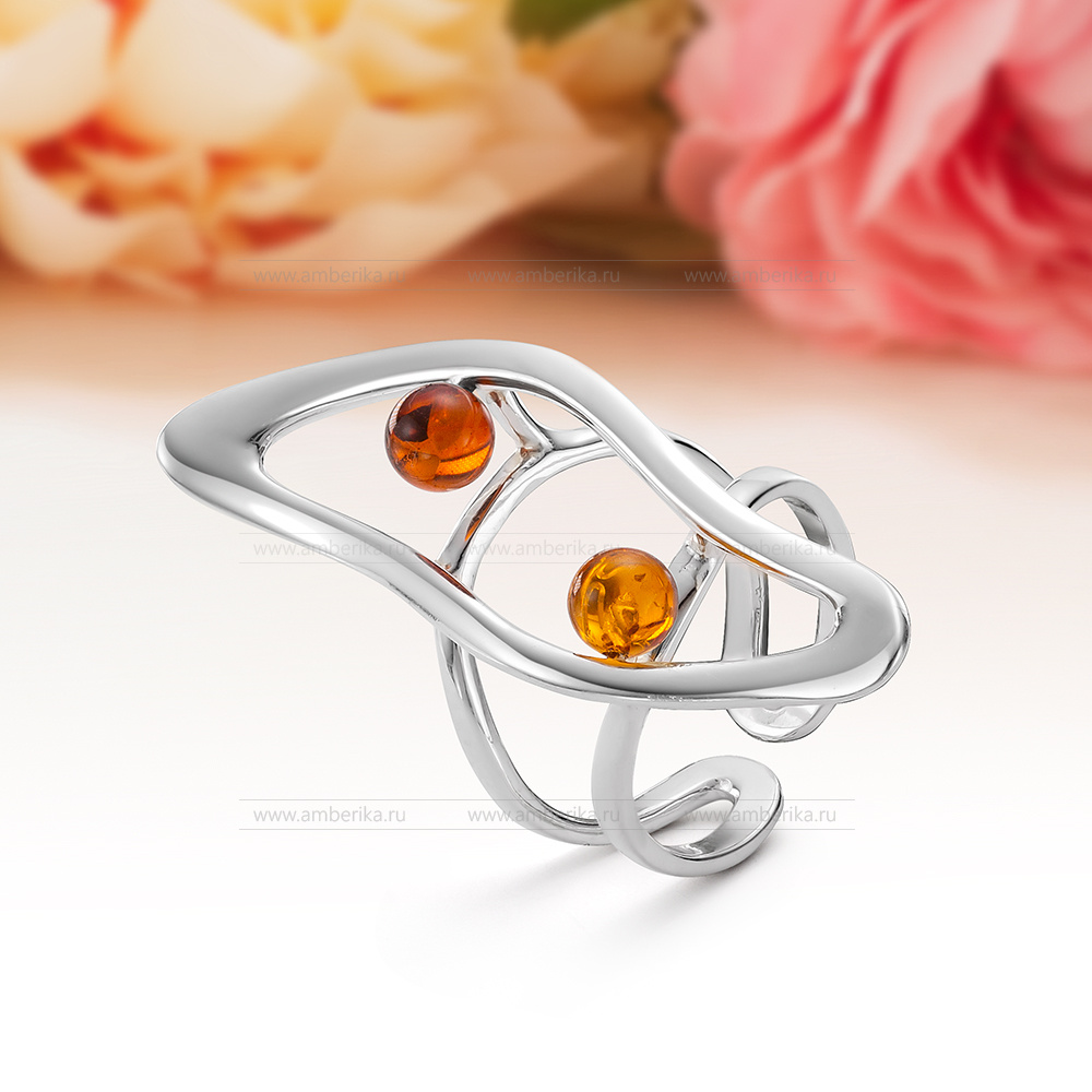 Кольцо из серебра 925 пробы с коньячным природным балтийским янтарем, артикул 12610