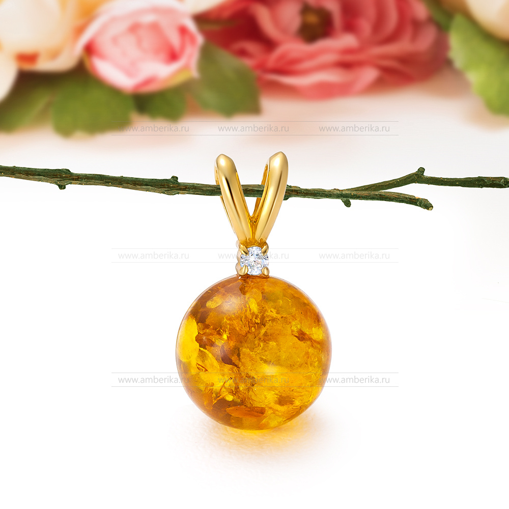 Кулон из серебра 925 пробы, украшенный золотистым природным янтарем, артикул 11106