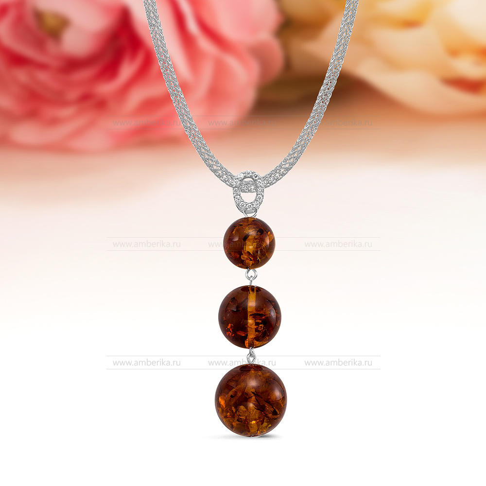 Колье "Сеточка" из серебра, украшенное коньячным балтийским янтарем, артикул 12534