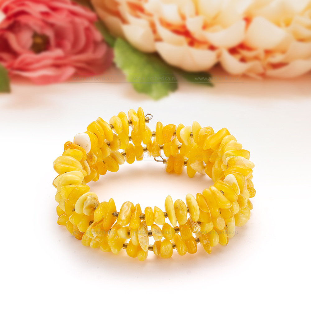 Браслет классический из лимонного природного Балтийского янтаря, артикул 10926