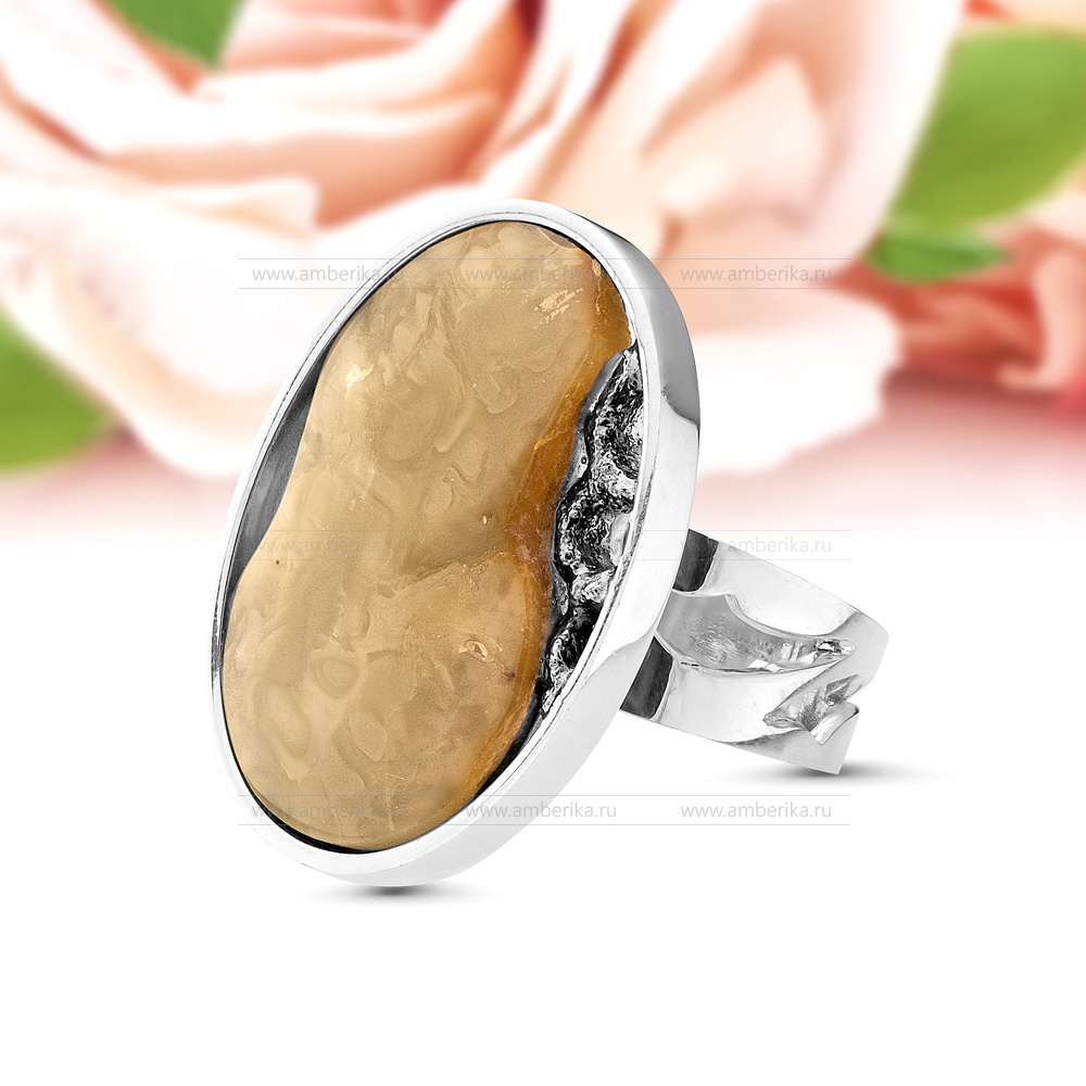Кольцо "Модерн" из серебра 925 пробы с лимонным балтийским янтарем, артикул 11856