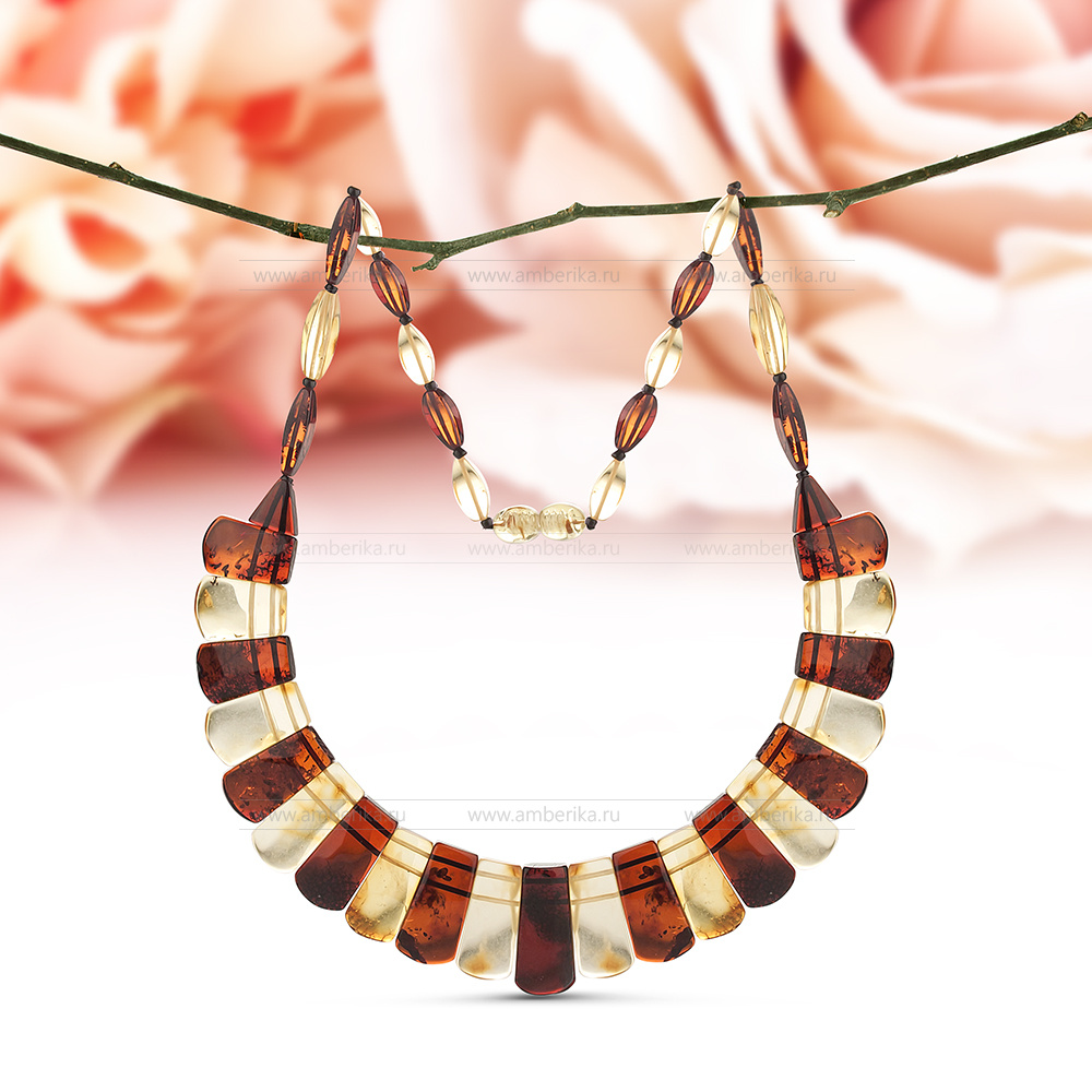 Ожерелье "микс" из балтийского природного янтаря, артикул 2154