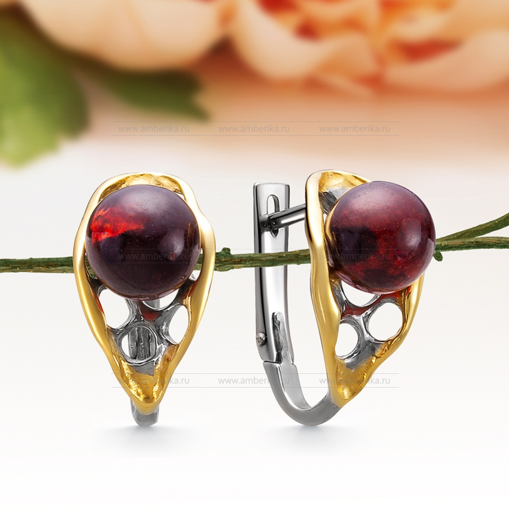 Серьги из серебра 925 пробы с коньячным природным балтийским янтарем, артикул 12639