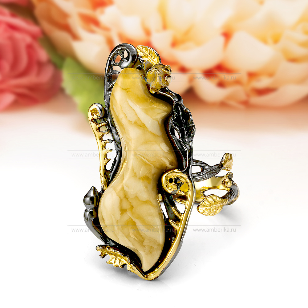 Кольцо из серебра 925 пробы с лимонным балтийским янтарем, артикул 12277